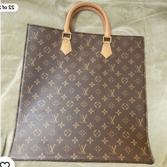 Louis Vuitton Sac Plat Handbag # M51140 - Picture 15 of 16